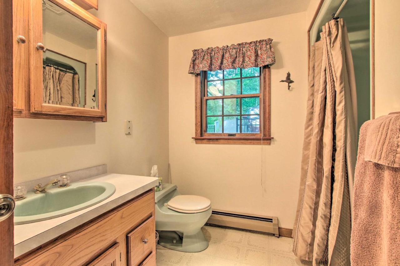 West Brookfield Waterfront New England House On Wickaboag Lake! מראה חיצוני תמונה