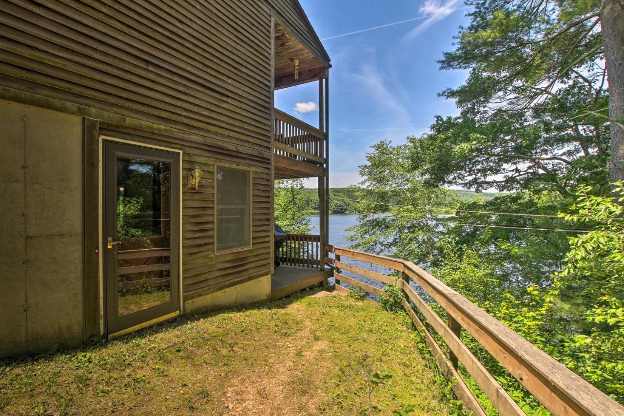 West Brookfield Waterfront New England House On Wickaboag Lake! מראה חיצוני תמונה